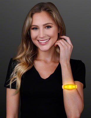 Steady Illumination Blaze Yellow LED Stretch Bracelet